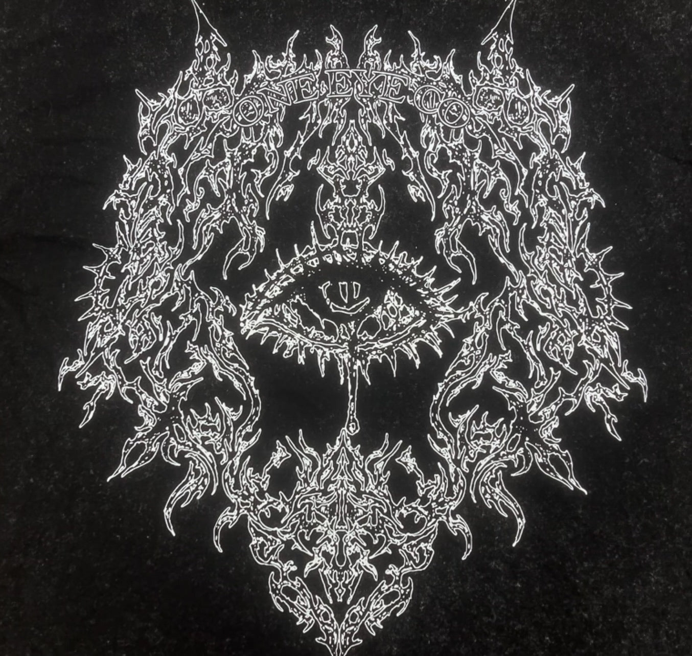 "ALL SEEING" T-Shirt